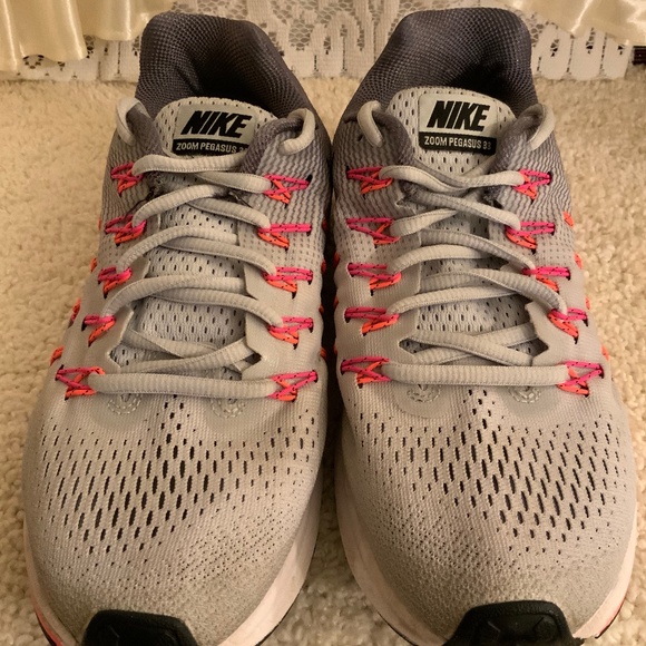Nike Shoes - NIKE  ZOOM PEGASUS 33